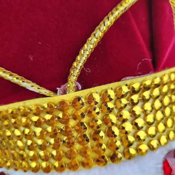 🩵⏭️NWOT Red Velvet Gemstone Royal King Crown - Picture 6 of 10
